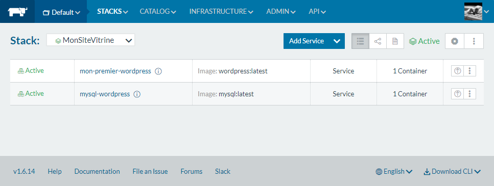 Stack avec deux services actifs